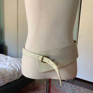 Vintage Cream Belt with Gold Buckle